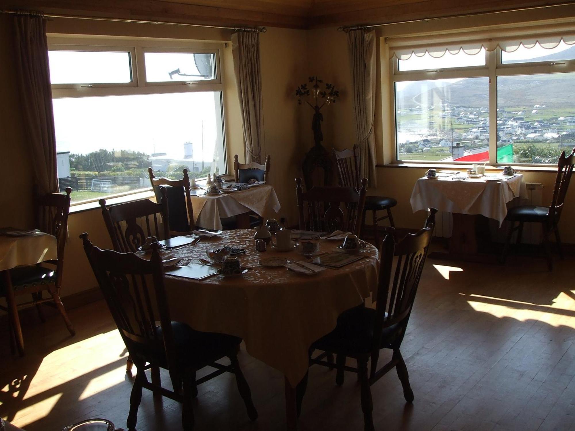 Achill West Coast House Bed & Breakfast Dooagh Eksteriør bilde
