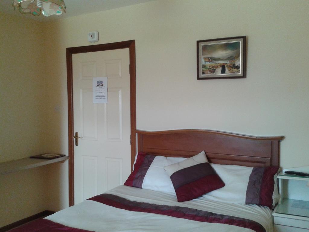Achill West Coast House Bed & Breakfast Dooagh Eksteriør bilde