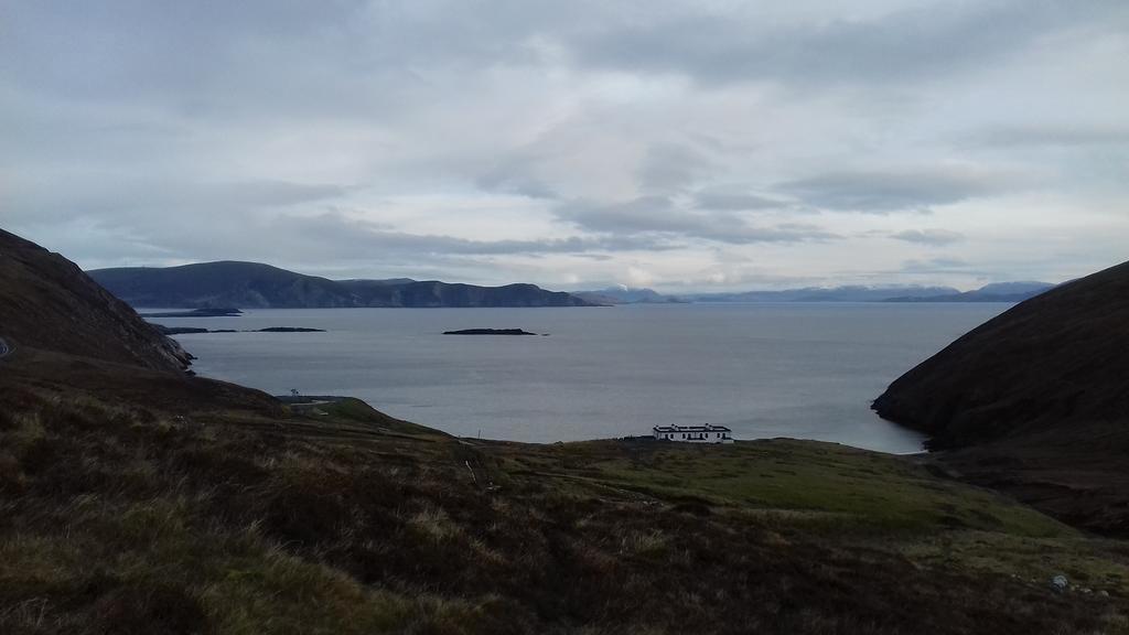 Achill West Coast House Bed & Breakfast Dooagh Eksteriør bilde